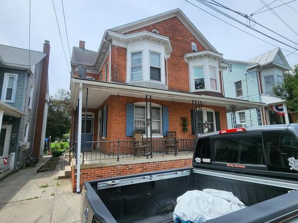 46 N WATER STREET , SPRING GROVE, PA 17362