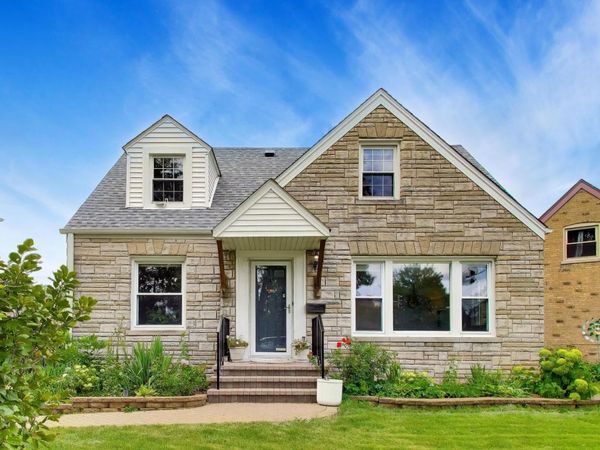 6056 N Oriole Avenue , Chicago, IL 60631