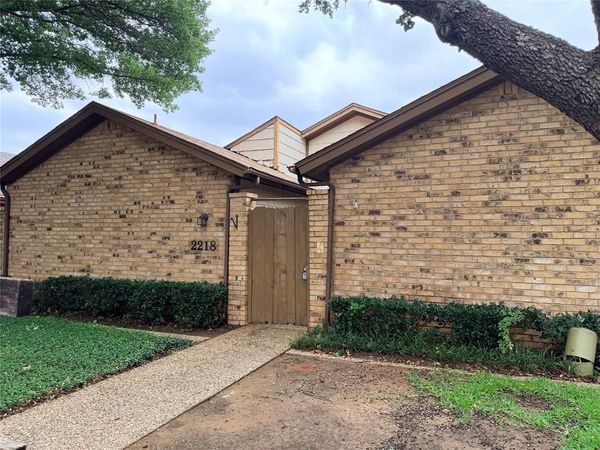 2218 Winter Sunday Way , Arlington, TX 76012