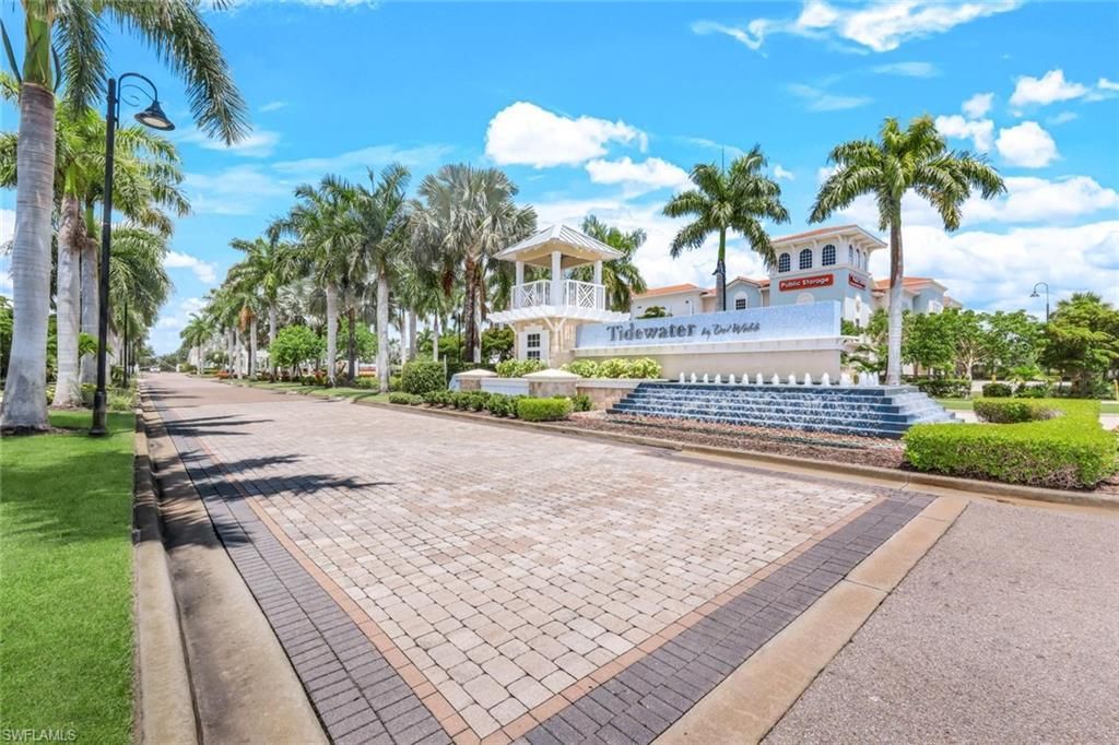 10574 Tidewater Key Blvd, Estero, FL 33928 Photo