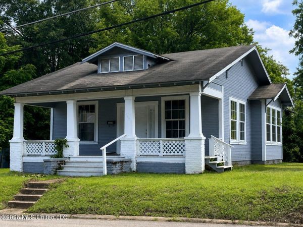 309 Oak Street, New Albany, MS 38652