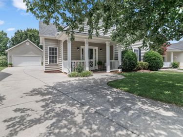 118 Wyndsong Place, Lynchburg, VA 24502