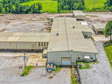 288 Premium Drive, Central City, KY 42330