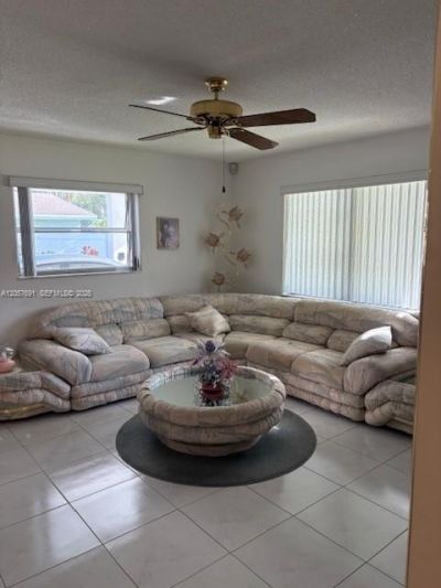 5405 NW 23rd Ter, Tamarac, FL 33309 Photo