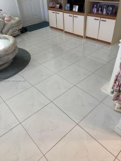 5405 NW 23rd Ter, Tamarac, FL 33309 Photo