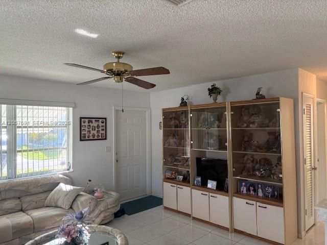 5405 NW 23rd Ter, Tamarac, FL 33309 Photo