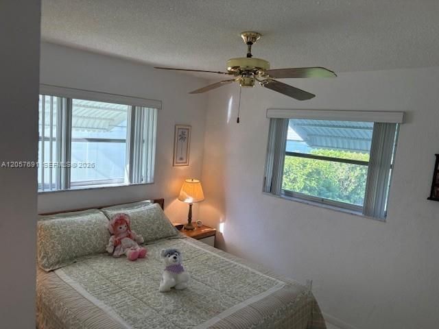 5405 NW 23rd Ter, Tamarac, FL 33309 Photo