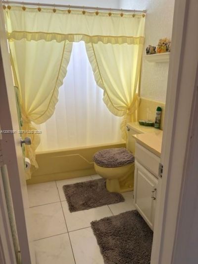 5405 NW 23rd Ter, Tamarac, FL 33309 Photo