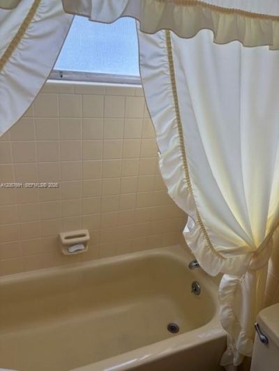 5405 NW 23rd Ter, Tamarac, FL 33309 Photo