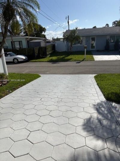 5405 NW 23rd Ter, Tamarac, FL 33309 Photo
