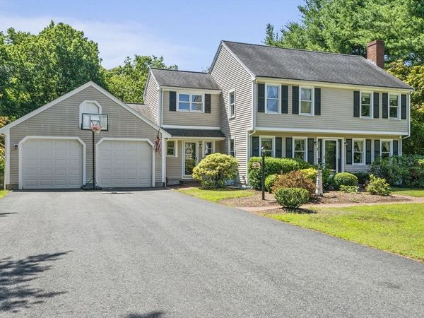 5 Auburndale Hts, Bridgewater, MA 02324