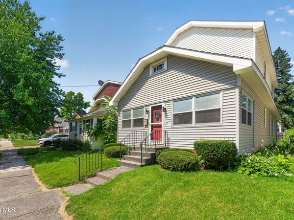 415 7th Avenue, Watervliet, NY 12189