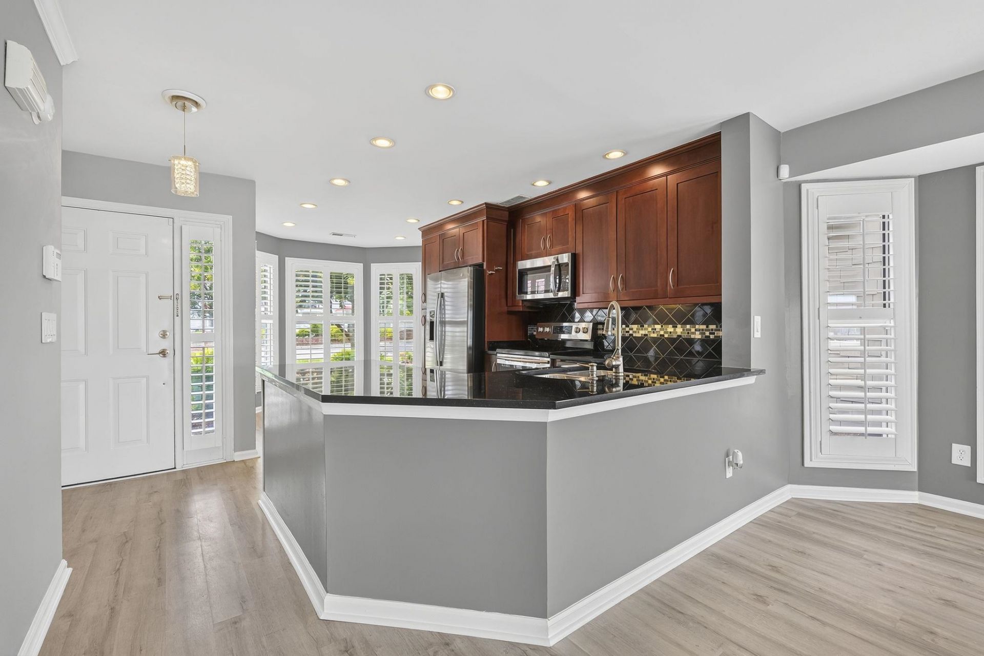 4396 Baldwin Ave.  Photo 11