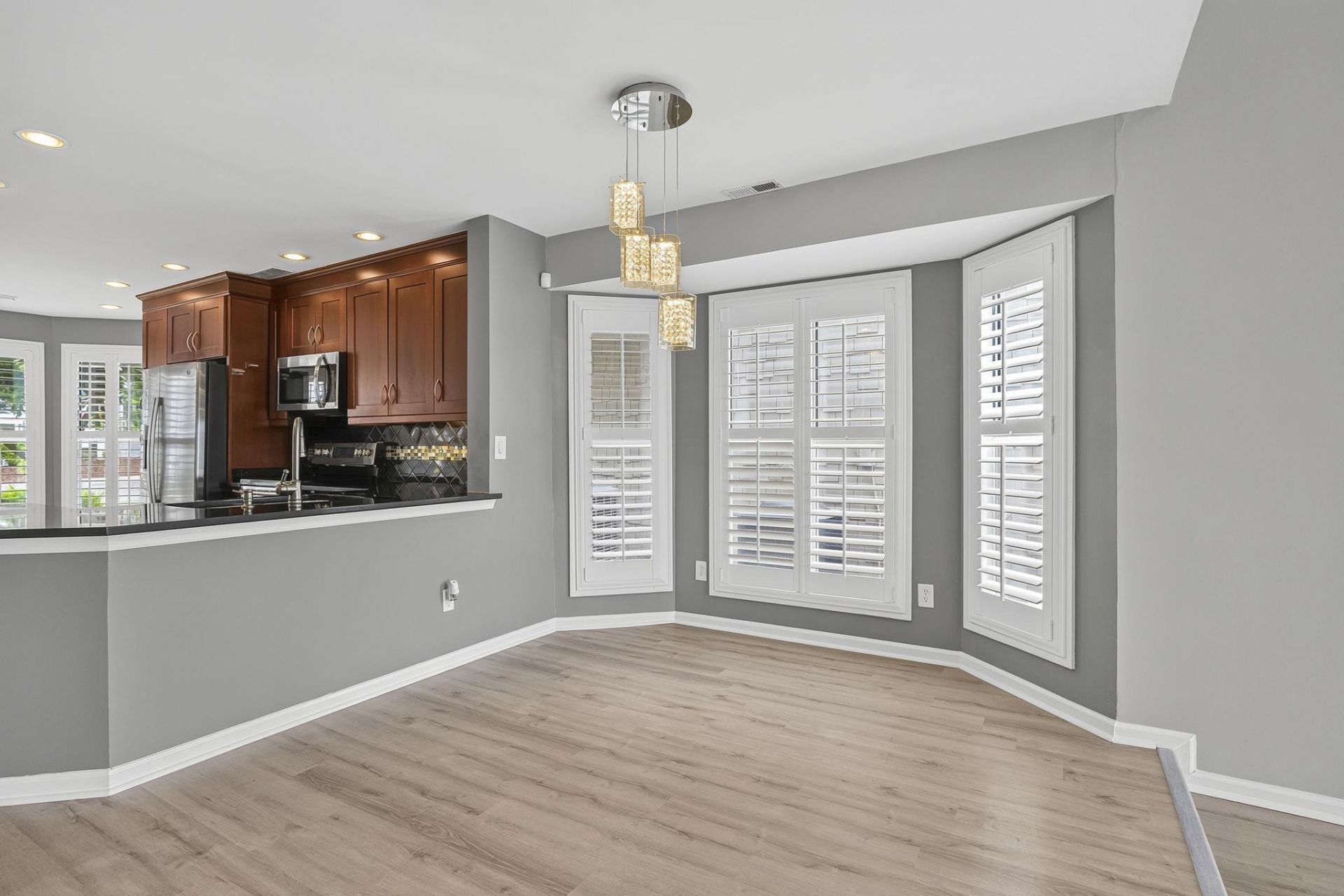 4396 Baldwin Ave.  Photo 12