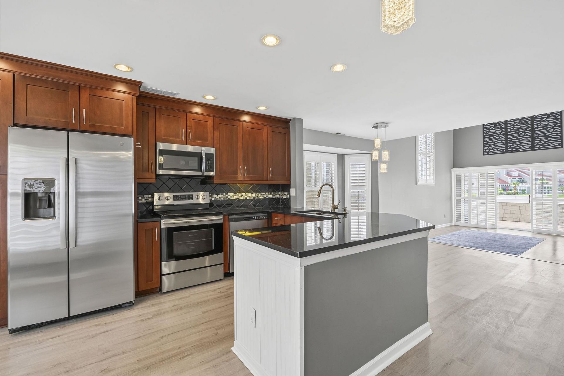 4396 Baldwin Ave.  Photo 5