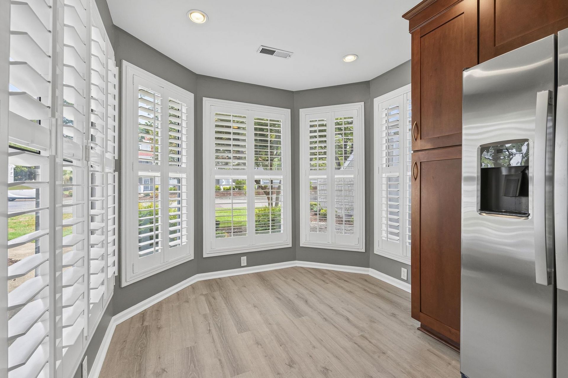 4396 Baldwin Ave.  Photo 9