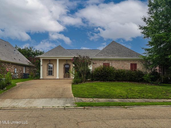 403 Evian Way, Brandon, MS 39042