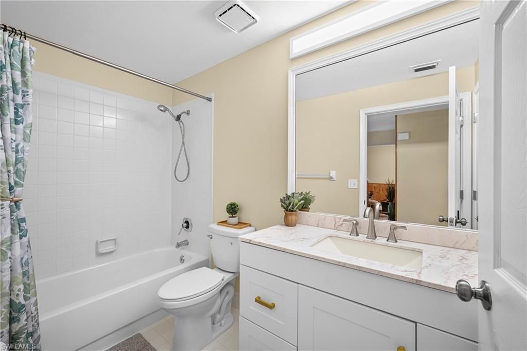 12051 Champions Green Way , Unit 313, Fort Myers, FL 33913 Photo