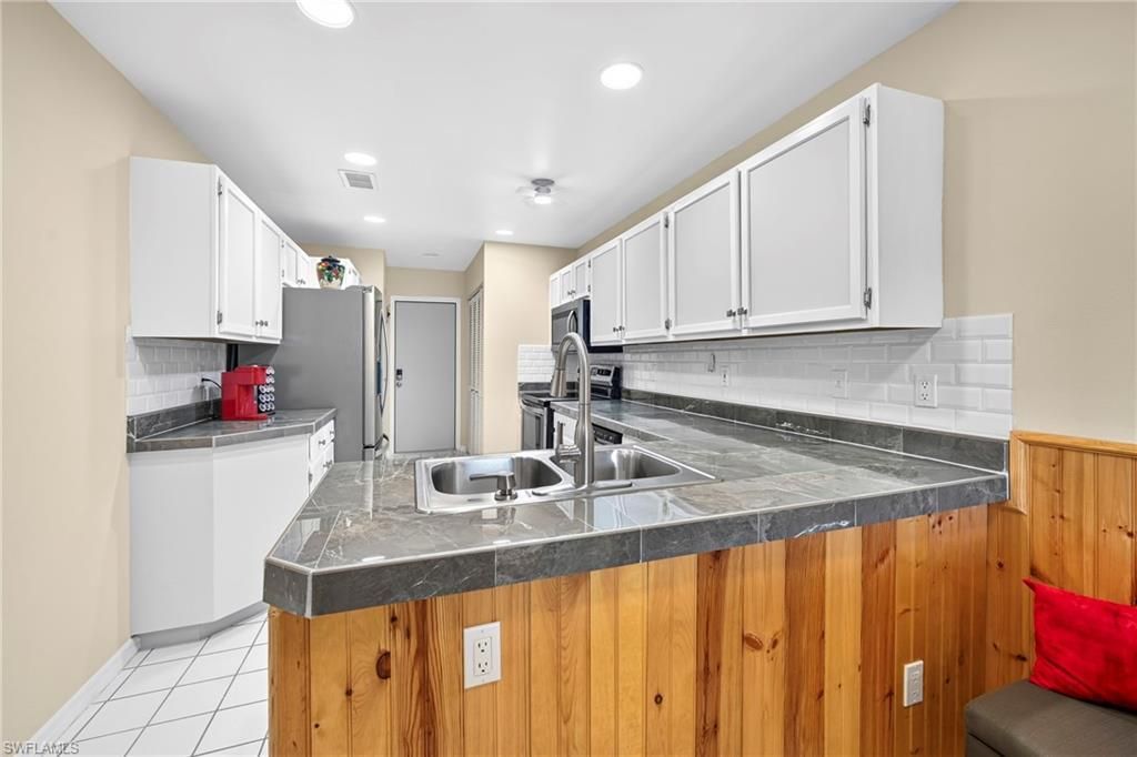 12051 Champions Green Way , Unit 313, Fort Myers, FL 33913 Photo