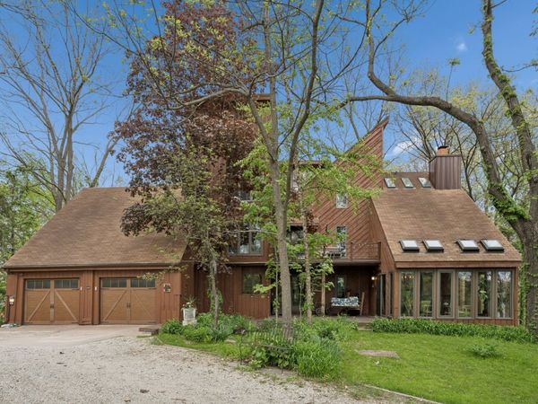 644 Schroeder Road , Coal Valley, IL 61240