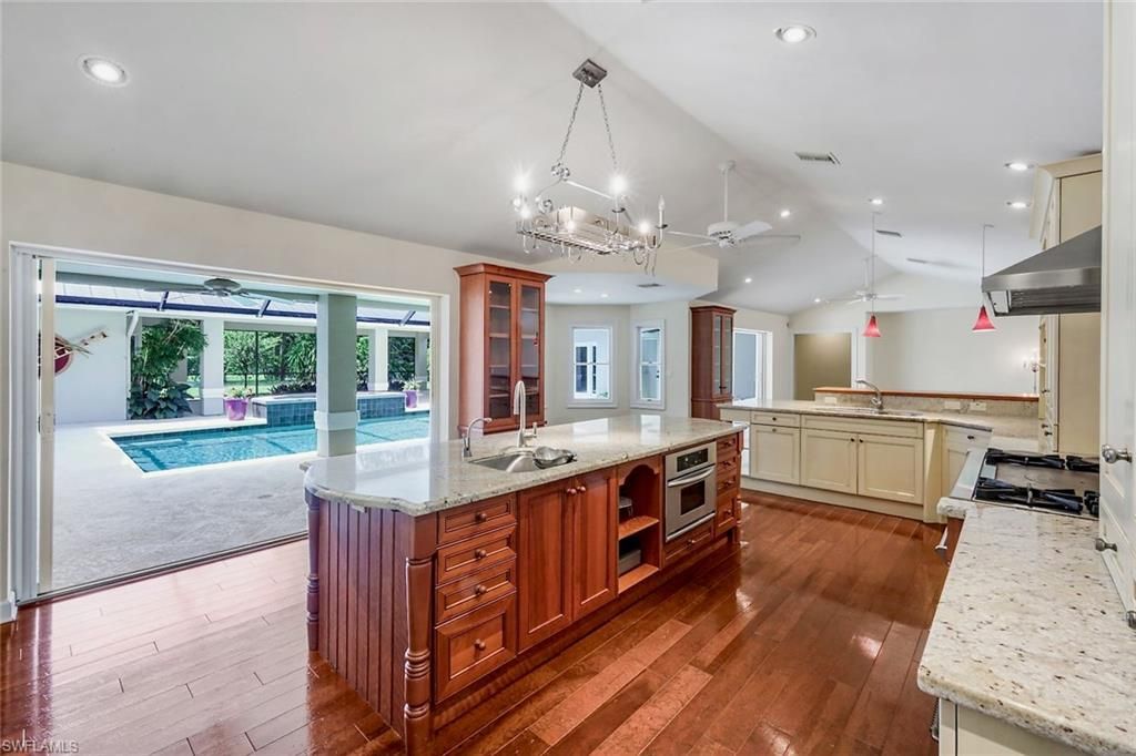675 Murex Dr, Naples, FL 34102 Photo