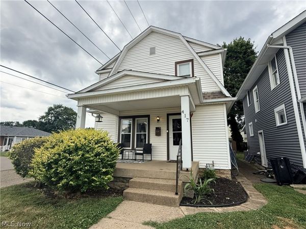 417 Gooding Avenue NW, New Philadelphia, OH 44663