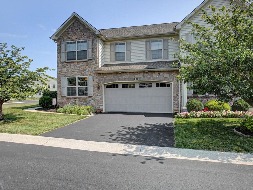 732 Gladstone Court, Mechanicsburg, PA 17055 Main Photo