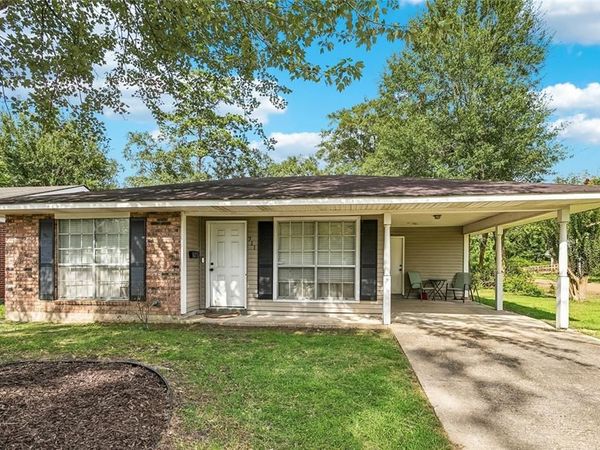 711 S CHESTNUT Street , Hammond, LA 70403