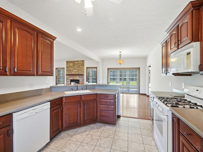10228 State Route 730, Blanchester, OH 45107 Photo 12
