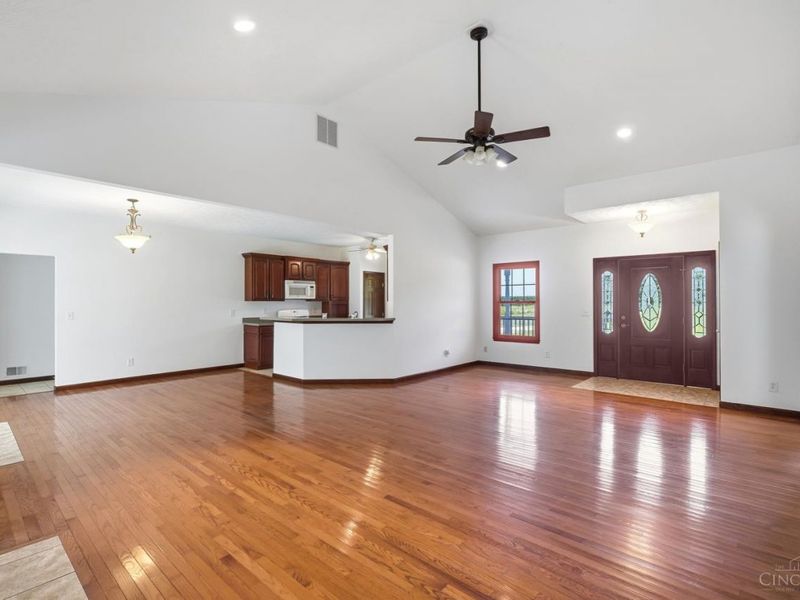 10228 State Route 730, Blanchester, OH 45107 Photo 7