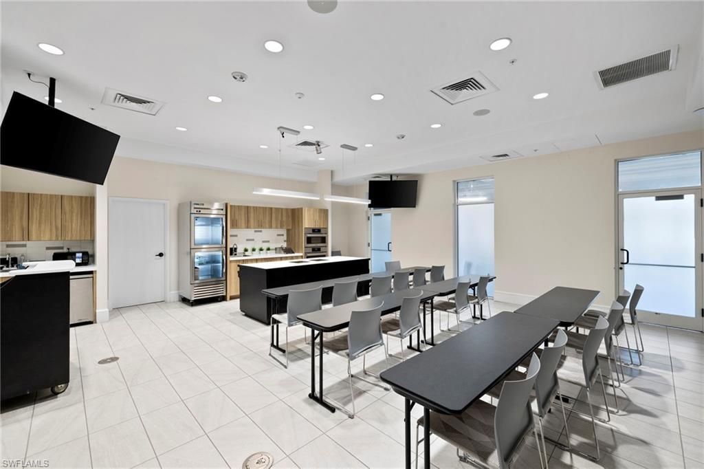 4751 West Bay Blvd, Unit 205, Estero, FL 33928 Photo