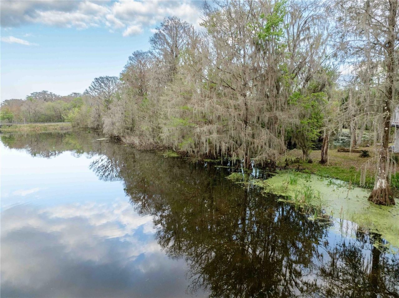 2886 N C 470, Lake Panasoffkee, FL 33538 Photo