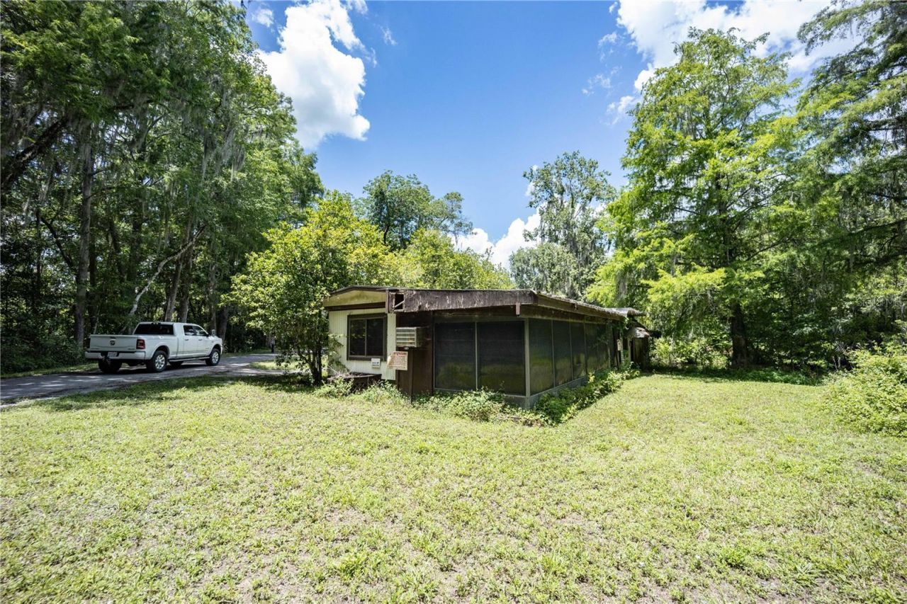 2886 N C 470, Lake Panasoffkee, FL 33538 Photo