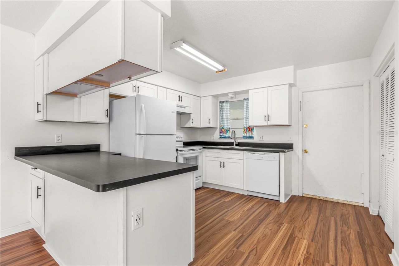 2304 India Palm Drive, Edgewater, FL 32141 Photo