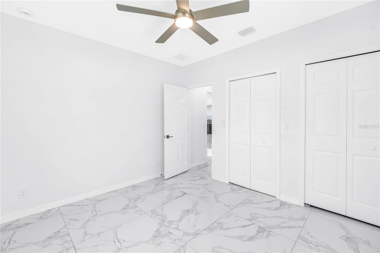 1827 16th Street S, Saint Petersburg, FL 33705 Photo