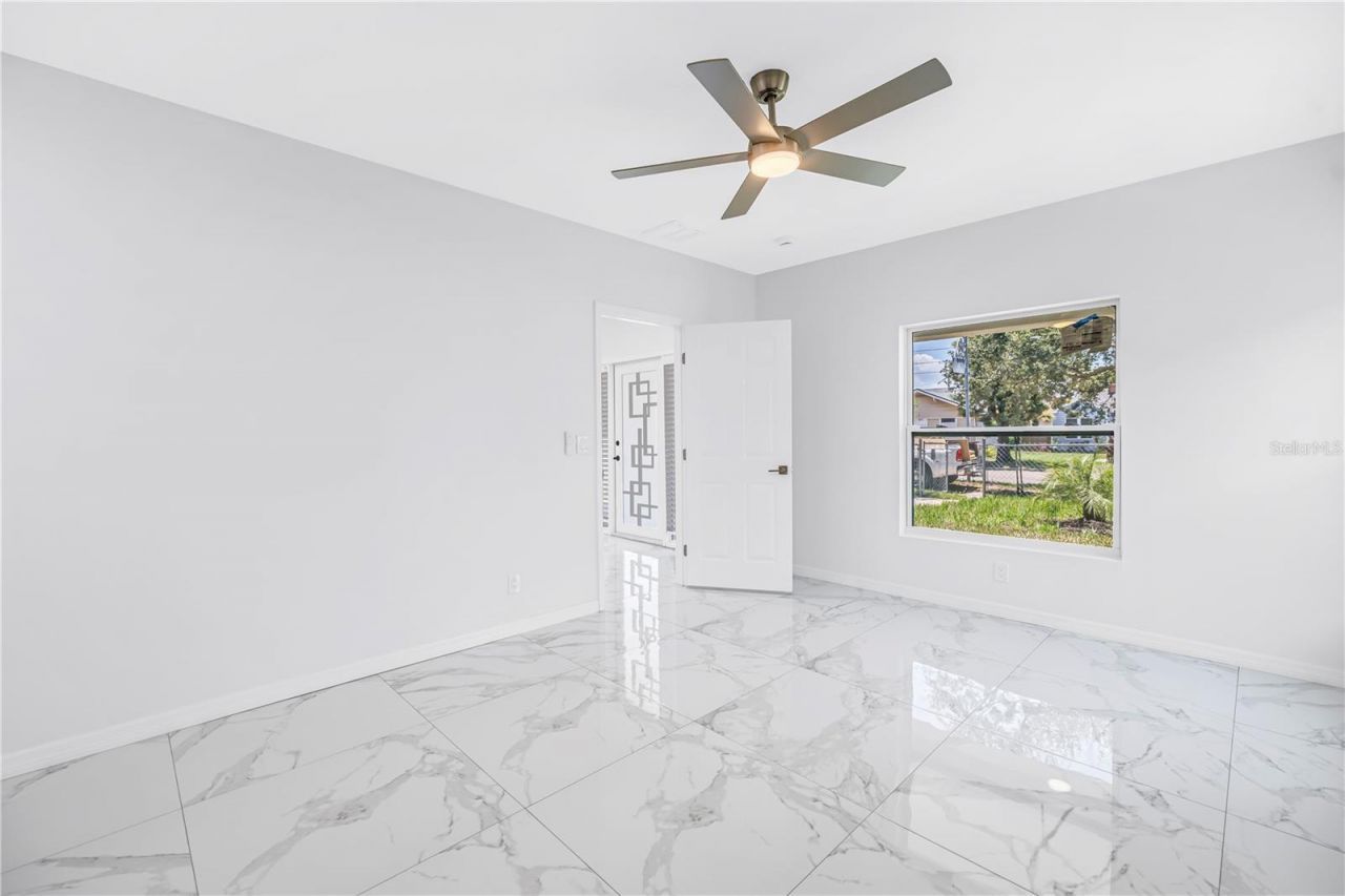1827 16th Street S, Saint Petersburg, FL 33705 Photo