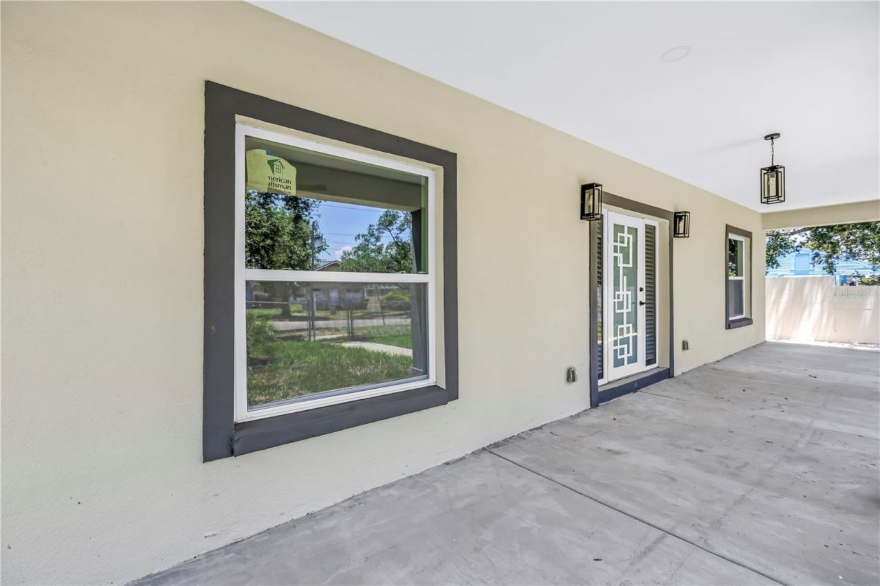 1827 16th Street S, Saint Petersburg, FL 33705 Photo