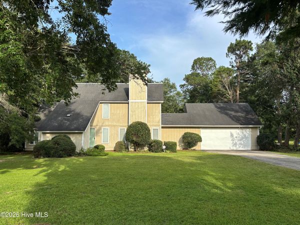 1056 Country Club Circle , Wrens, GA 30833
