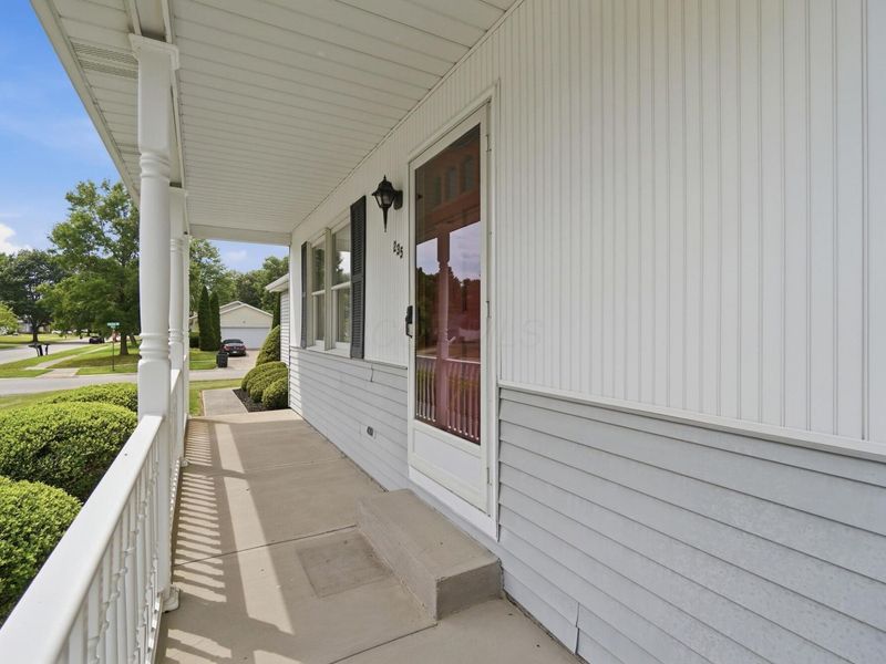 235 Timber Ridge Drive , Pickerington, OH 43147 Photo 2