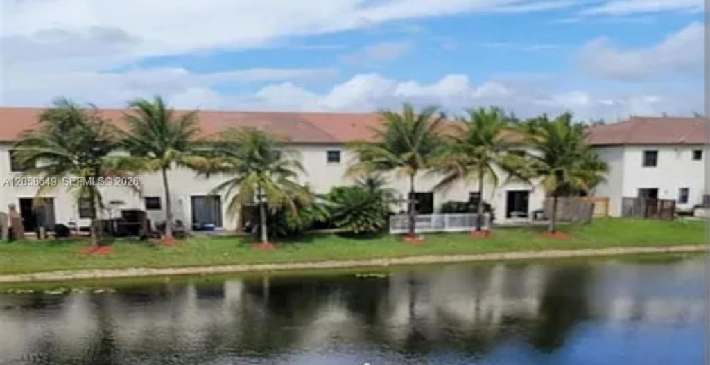 8930 NW 97th Ave, Unit 202, Doral, FL 33178 Photo