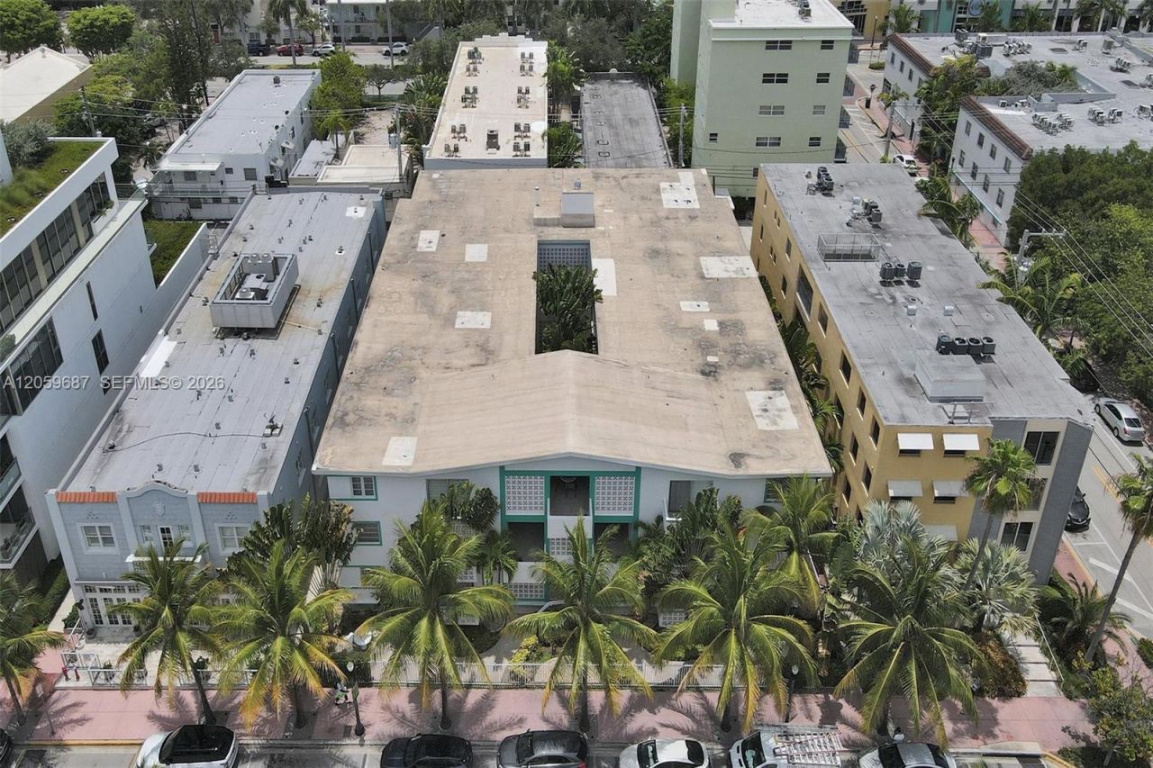 350 Collins Ave, Unit 310, Miami Beach, FL 33139 Photo