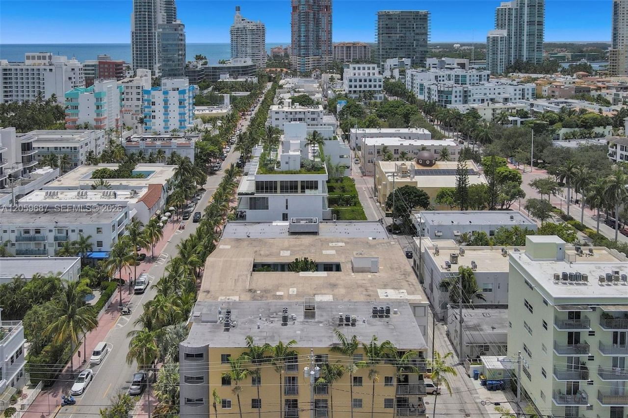350 Collins Ave, Unit 310, Miami Beach, FL 33139 Photo