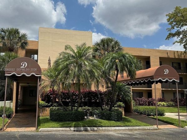 7370 Ashmont Cir, Unit 301, Tamarac, FL 33321