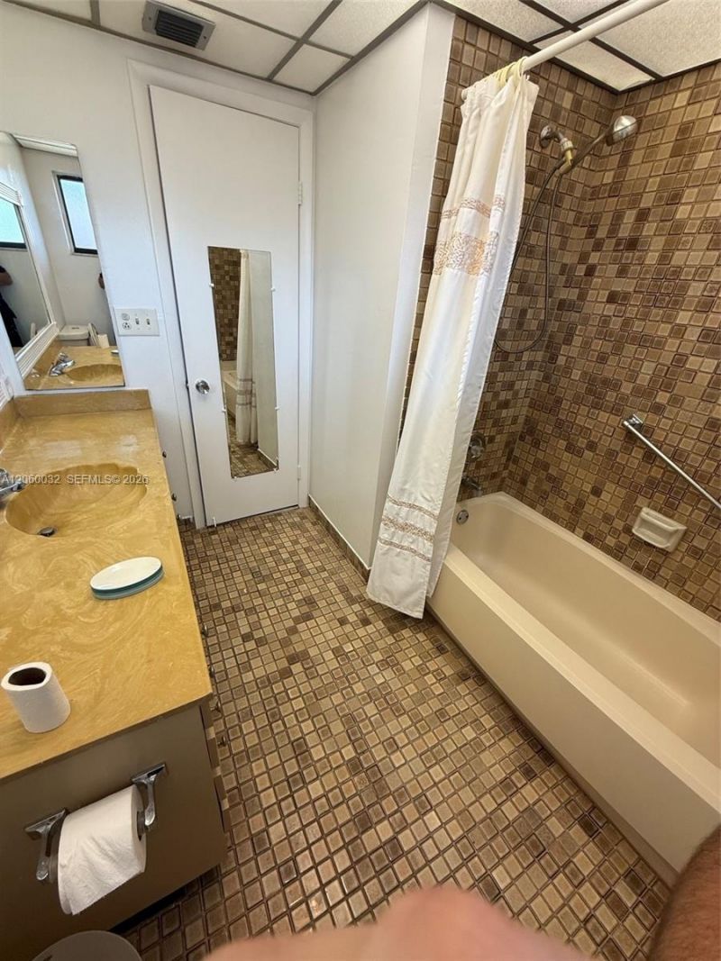 7370 Ashmont Cir, Unit 301, Tamarac, FL 33321 Photo
