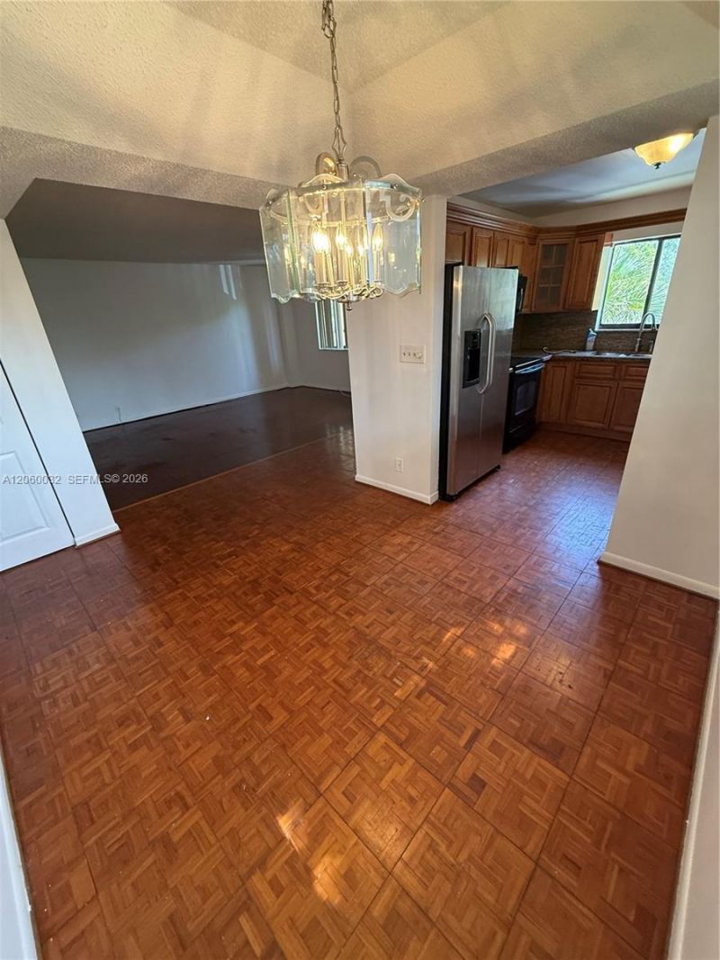 7370 Ashmont Cir, Unit 301, Tamarac, FL 33321 Photo