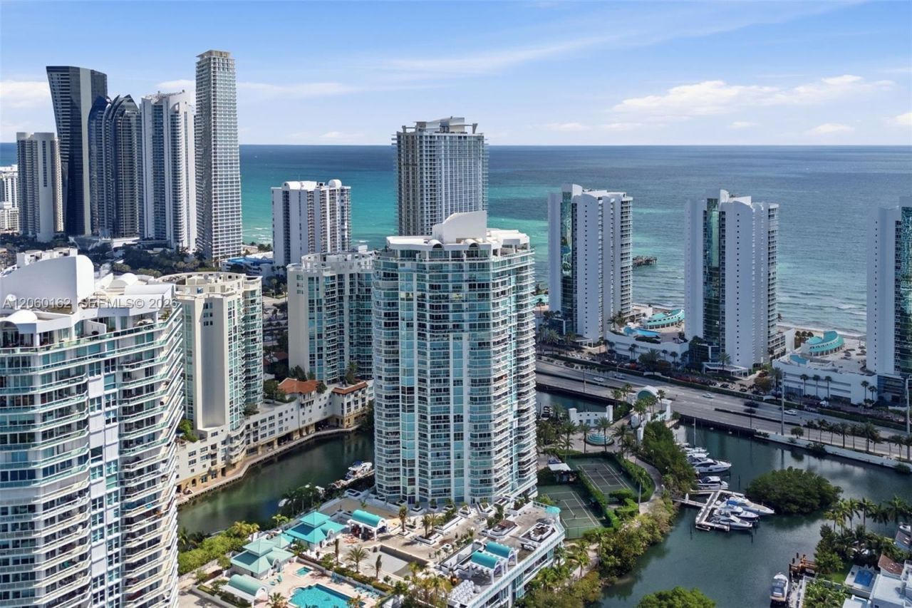 16400 Collins Ave , Unit 544, Sunny Isles Beach, FL 33160 Photo