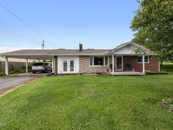 9728 North Highway 421, Shady Valley, TN 37688