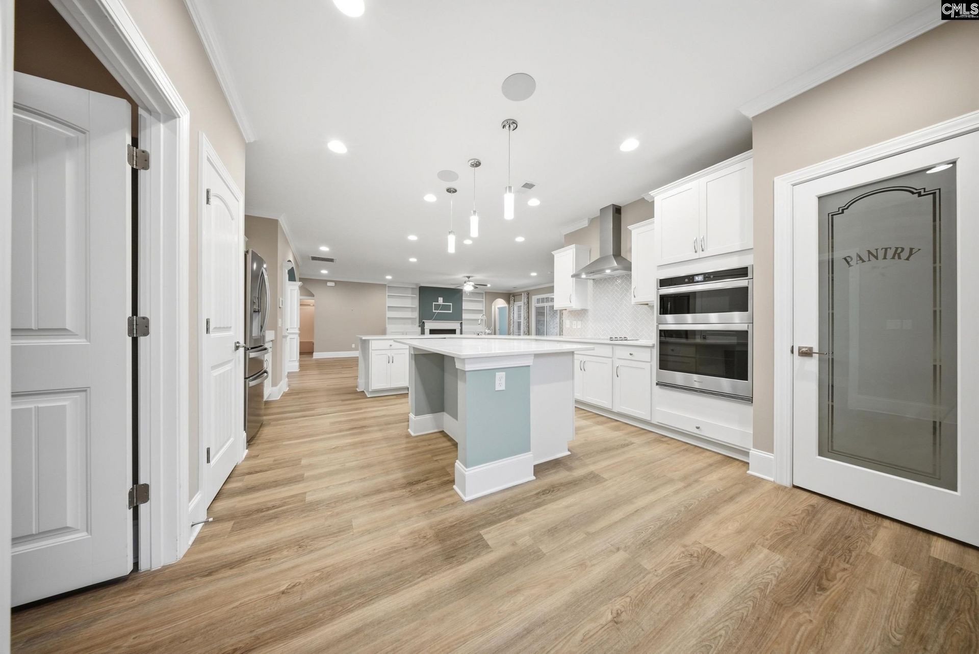 305 Daymark Drive  Photo 11