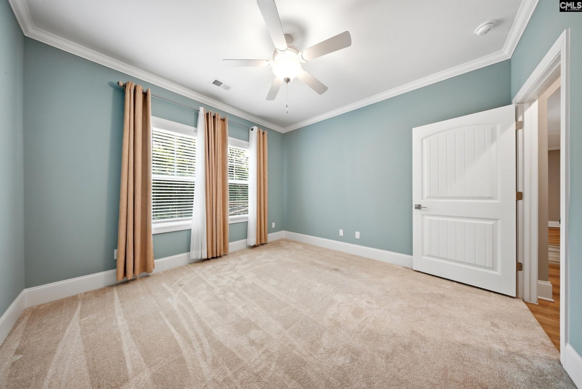 305 Daymark Drive  Photo 22