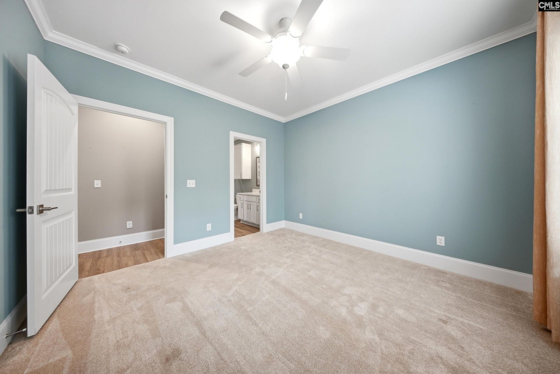 305 Daymark Drive  Photo 23